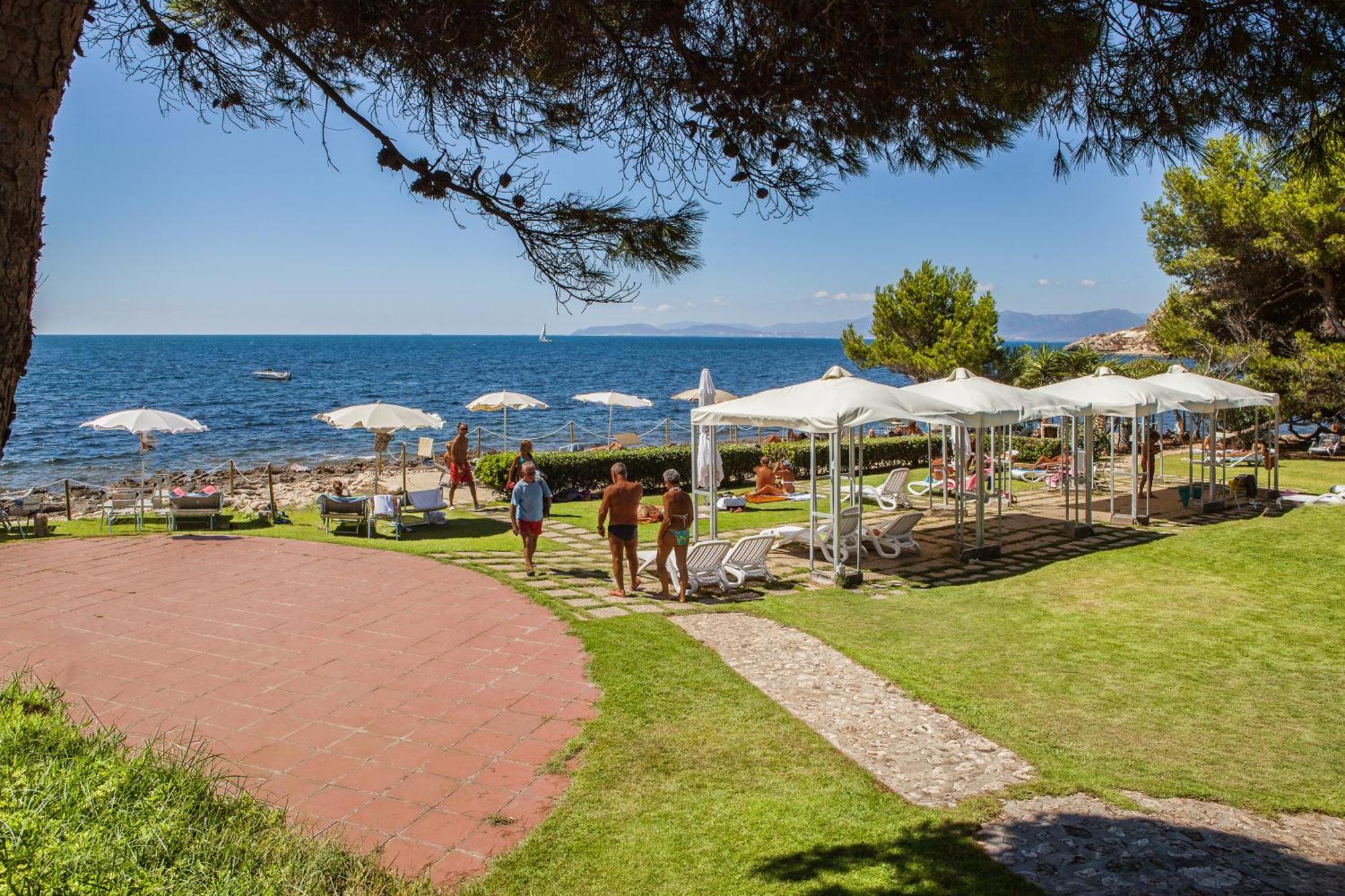 Hotel Calamosca Кальярі Екстер'єр фото